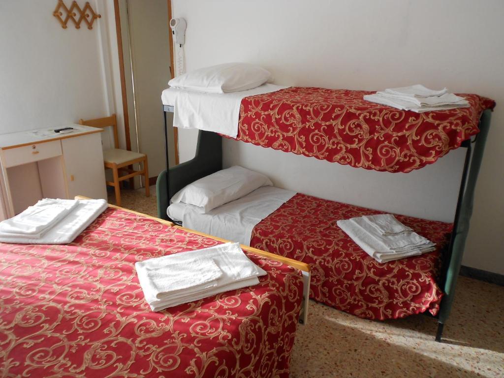 Hotel Ottavia Ρίμινι Δωμάτιο φωτογραφία