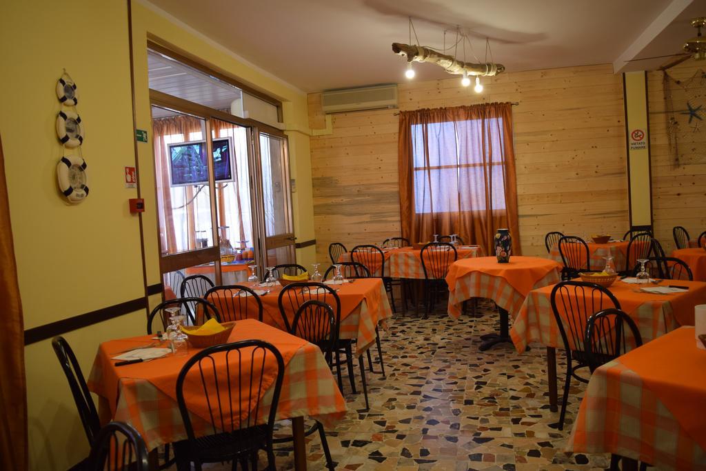 Hotel Ottavia Ρίμινι Εξωτερικό φωτογραφία