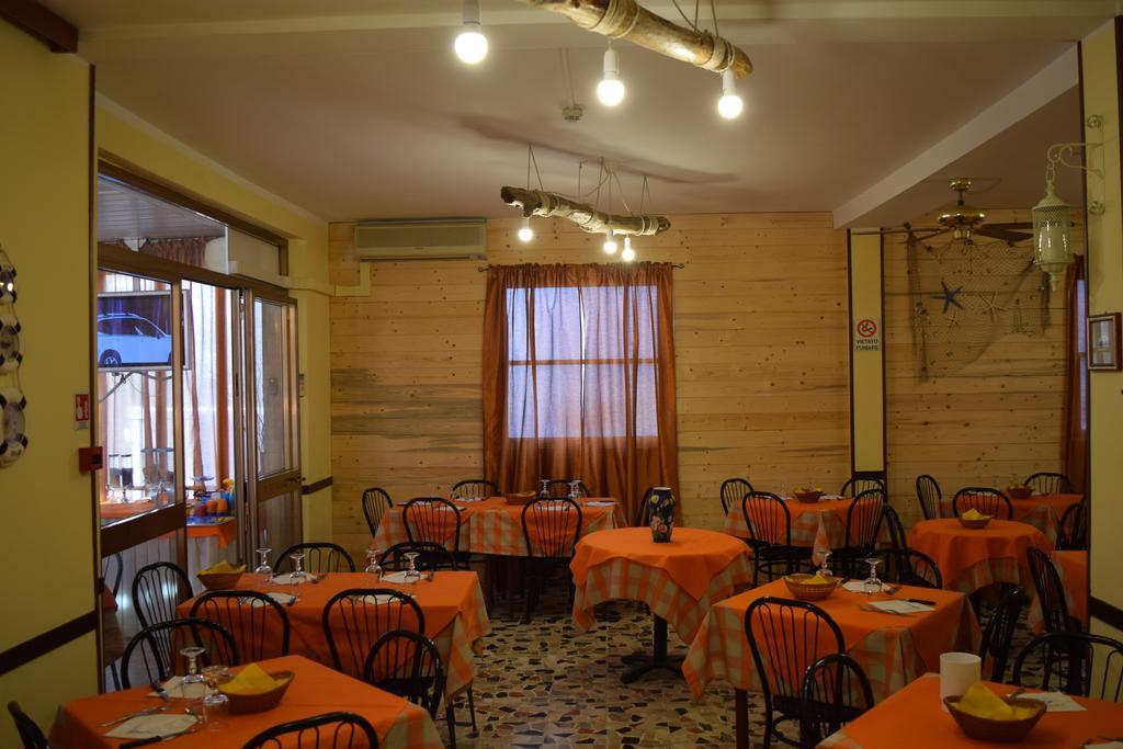 Hotel Ottavia Ρίμινι Εξωτερικό φωτογραφία